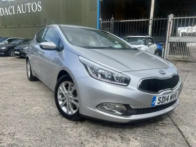 Used Kia Ceed 98 HP (72 kW) 2014 Silver Hatchback