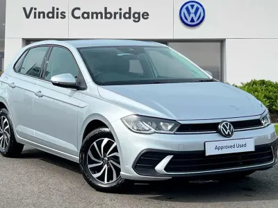Used VW Polo Life 94 HP (69 kW) 2023 Silver Hatchback