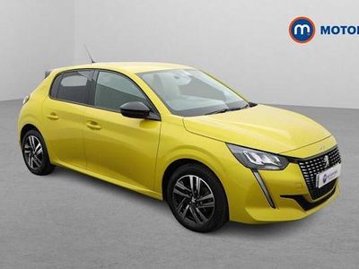 Used Peugeot 208 Allure+ 131 HP (96 kW) 2023 Yellow Hatchback