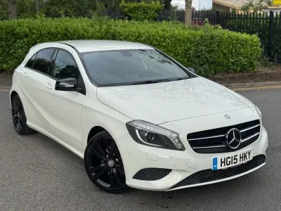 Used Mercedes A180 122 HP (89 kW) 2015 White Hatchback