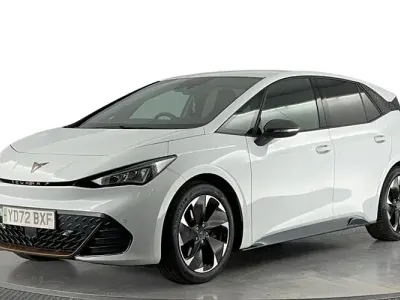 Begagnad Cupra Born 150 kW (204 HK) 2024 Halvkombi
