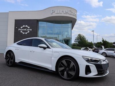 Used Audi e-tron GT quattro Comfort 389 kW (530 HP) 2021 White Sedan