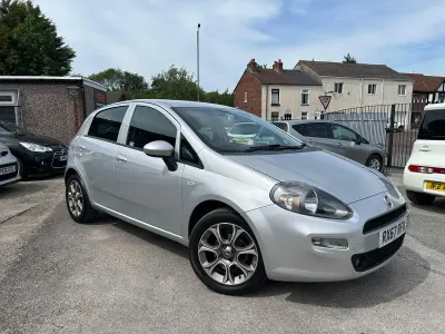 Used Fiat Punto Easy Plus 77 HP (56 kW) 2017 Grey Hatchback