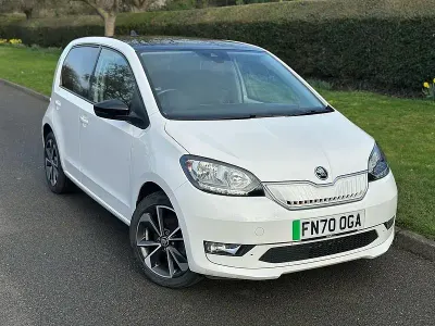 Usado Skoda Citigo-e IV SE L 61 kW (83 CV) 2020 Blanco Utilitario