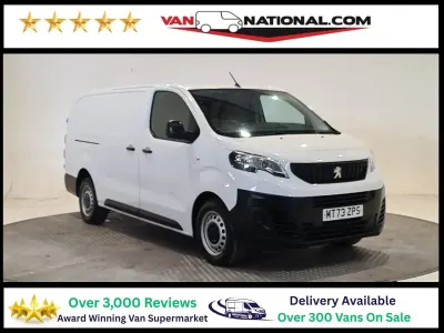 Used Peugeot Expert Premium 145 HP (106 kW) 2023 White Van