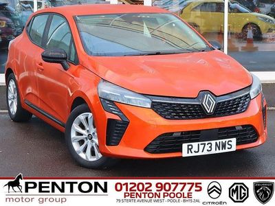 Orange Used 2023 Renault Clio V Evolution Hatchback | £15,990 (Fair price)