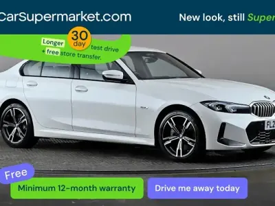 Begagnad BMW 330e M Sport 292 HK (214 kW) 2023 Vit Sedan
