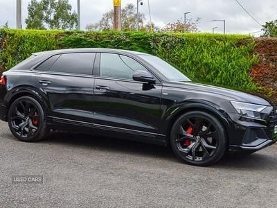 Black Used 2019 Audi Q8 S-Line SUV | £32,495 (Fair price)