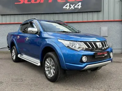 Used Mitsubishi L200 181 HP (133 kW) 2019 Blue Pickup