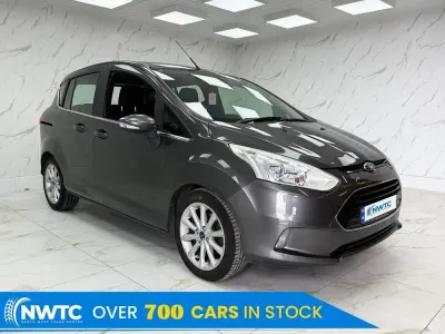 Used Ford B-MAX Titanium 100 HP (73 kW) 2015 Grey MPV