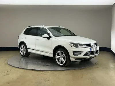 Used VW Touareg R-line Plus 2017 White SUV
