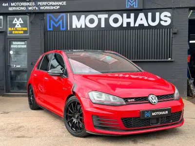 Used VW Golf VII GTI 394 HP (289 kW) 2014 Red Hatchback