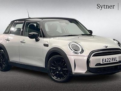 Used Mini Cooper Classic 134 HP (98 kW) 2022 Silver Hatchback