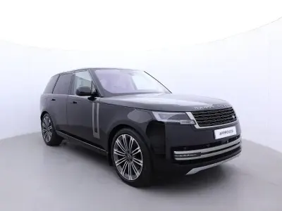 Begagnad Land Rover Range Rover Autobiography 400 HK (294 kW) 2022 Svart SUV