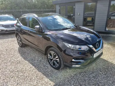 Używany Nissan Qashqai N-Connecta 2018 Czarny SUV