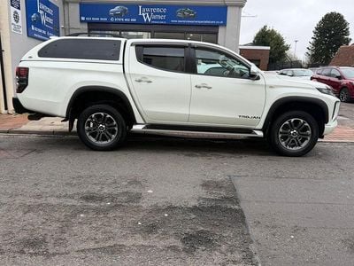 Used Mitsubishi L200 2021 White Pickup