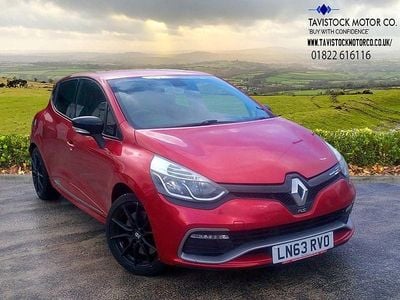 Used Renault Clio IV 200 HP (147 kW) 2013 Red Hatchback