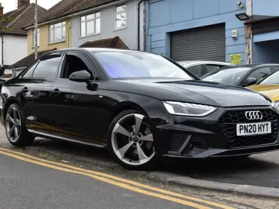 Second-hand Audi A4 Black Edition 148 CP (108 kW) 2020 Negru Berlinǎ