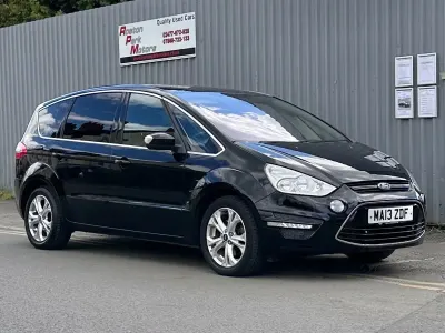 Käytetty Ford S-MAX