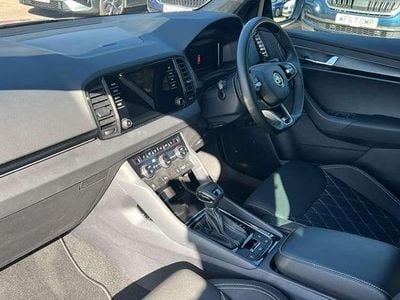 Used Skoda Karoq SportLine 150 HP (110 kW) 2024 Silver SUV