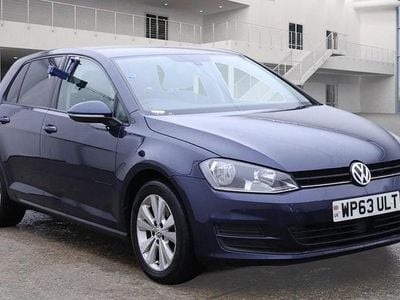 Blue Used 2014 VW Golf VII SE Hatchback | £6,595 (Good price)