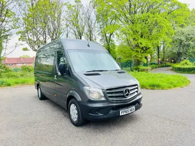 Używany Mercedes Sprinter 2015 Szary Van