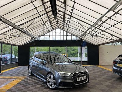 Begagnad Audi A3 S-Line 150 HK (110 kW) 2019 Grå Sedan
