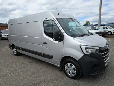 Używany Renault Master Business 2022 Szary Minivan