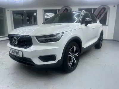 Used Volvo XC40 R-Design 2021 White SUV