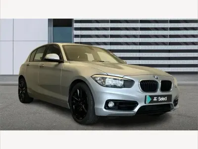 Used BMW 118 Sport Line 134 HP (98 kW) 2018 Silver Hatchback