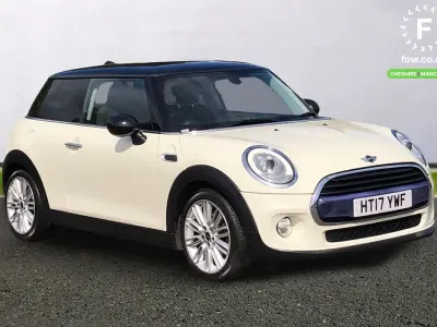 Used Mini Cooper Chili 136 HP (100 kW) 2017 White Hatchback