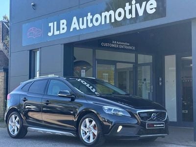 Used Volvo V40 2013 Black Hatchback