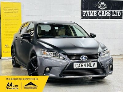 Lexus CT200h