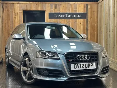 Used Audi A3 Black Edition 200 HP (147 kW) 2012 Grey Hatchback