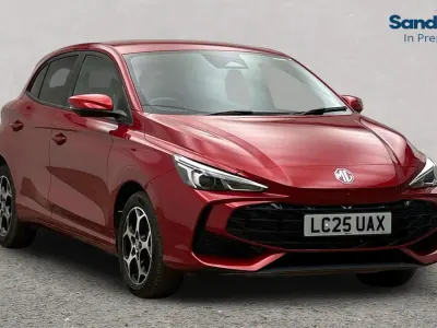 Used MG MG3 Trophy 194 HP (142 kW) 2024 Tri coat  dynamic red Hatchback
