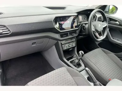 Begagnad VW T-Cross SE 115 HK (84 kW) 2019 Silver SUV