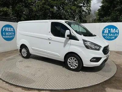 Used Ford Transit Custom Limited 130 HP (95 kW) 2021 White Van