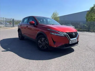 Used Nissan Qashqai Acenta Premium 138 HP (101 kW) 2023 Red SUV