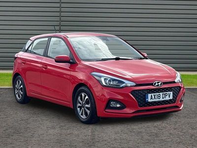 Used Hyundai i20 SE 84 HP (61 kW) 2018 Red Hatchback