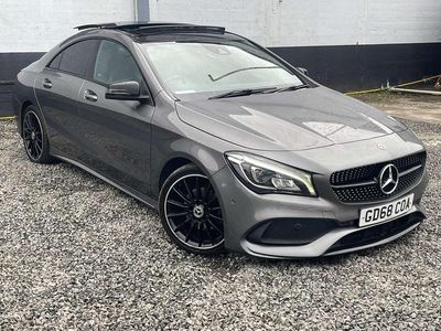 Usado Mercedes CLA200 AMG line 156 HP (114 kW) 2018 Cinzento Coupé