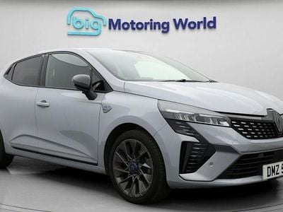 Used Renault Clio V Esprit Alpine 143 HP (105 kW) 2024 Grey Hatchback