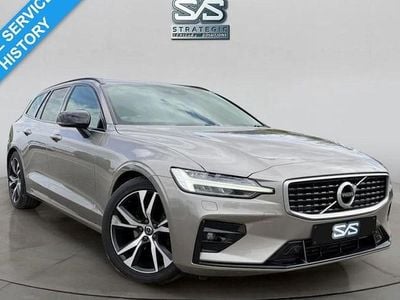Used Volvo V60 R-Design 190 HP (139 kW) 2019 Grey Estate