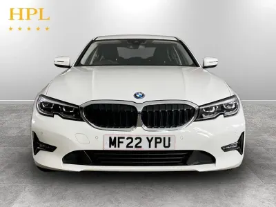 Usado BMW 330e Comfort Edition 292 HP (214 kW) 2022 Branco Sedan