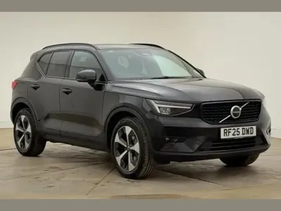 Used Volvo XC40 Plus 161 HP (118 kW) 2025 Black SUV