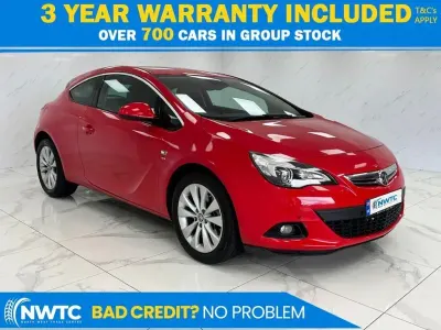 Second-hand Vauxhall Astra GTC SRi 2015 Roșu Hatchback