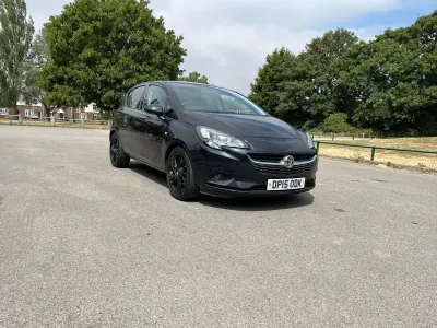 Used Vauxhall Corsa Design Edition 70 HP (51 kW) 2015 Black Hatchback
