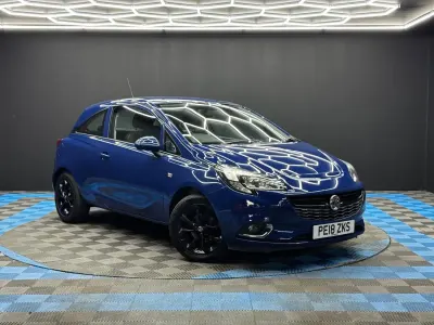Second-hand Vauxhall Corsa SRi 2018 Albastru Hatchback