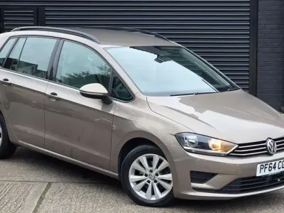 Used VW Golf Sportsvan SE 125 HP (91 kW) 2014 Gold MPV