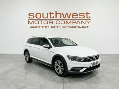 Used VW Passat Alltrack S 2017 White Estate