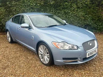 Used Jaguar XF Premium Luxury 240 HP (176 kW) 2010 Blue Sedan